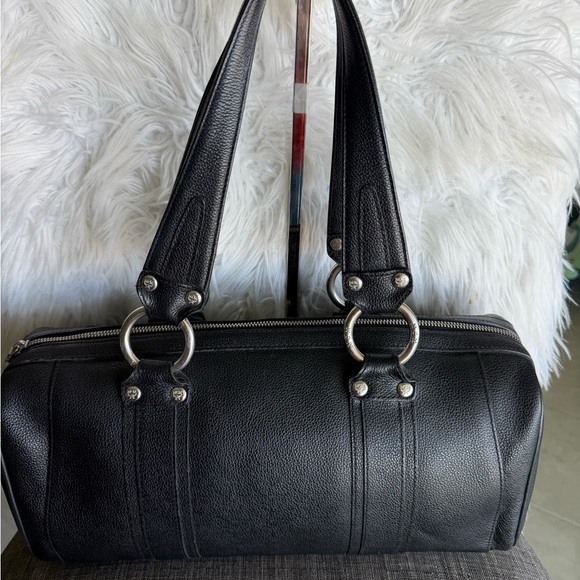 MCM Black Leather Barrel Satchel with Gold Accent Plate - Picture 2 of 12